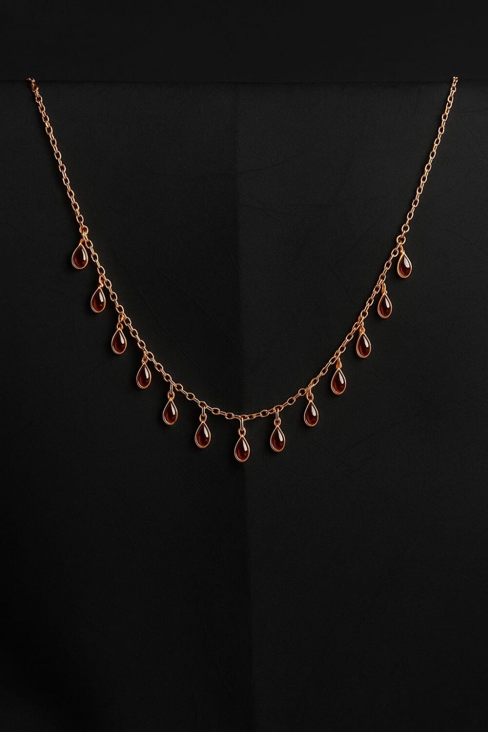 Tanmaniya Red zirconia Necklace